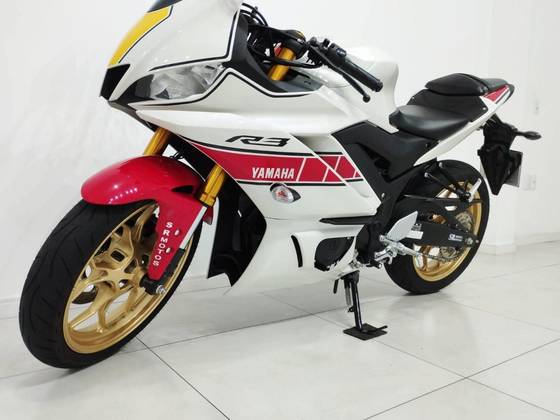 YAMAHA YZF R3 ABS YAMAHA YZF R3 ABS